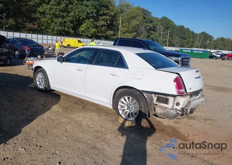 2012 Chrysler 300 from USA, damaged, VIN 2C3CCAAG2CH173349